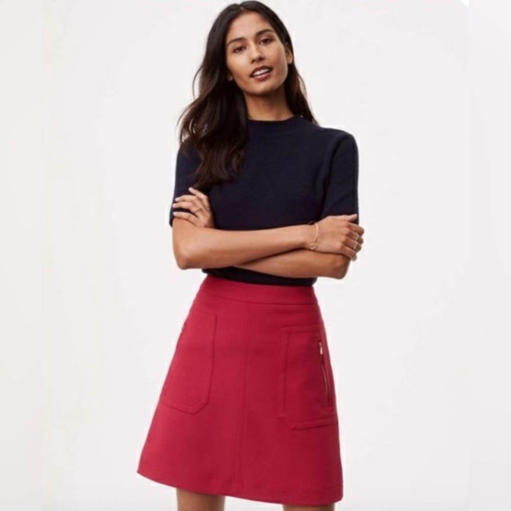Loft Skirt in Rosebud zip pockets size 6